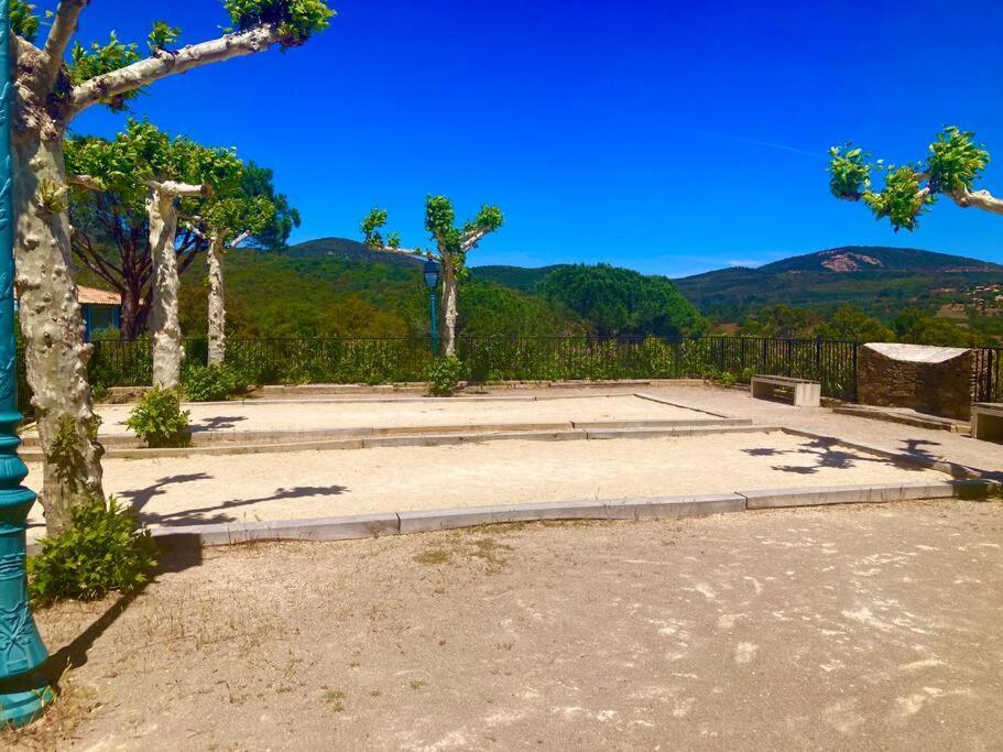Les Restanques Bougainvillee 2051 Grimaud Bagian luar foto